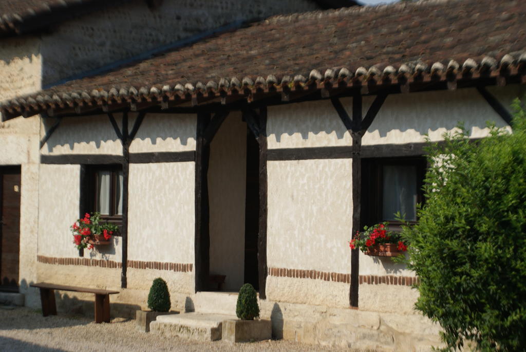 مبيت وإفطار فيارْيا Le Moulin De Champagne المظهر الخارجي الصورة