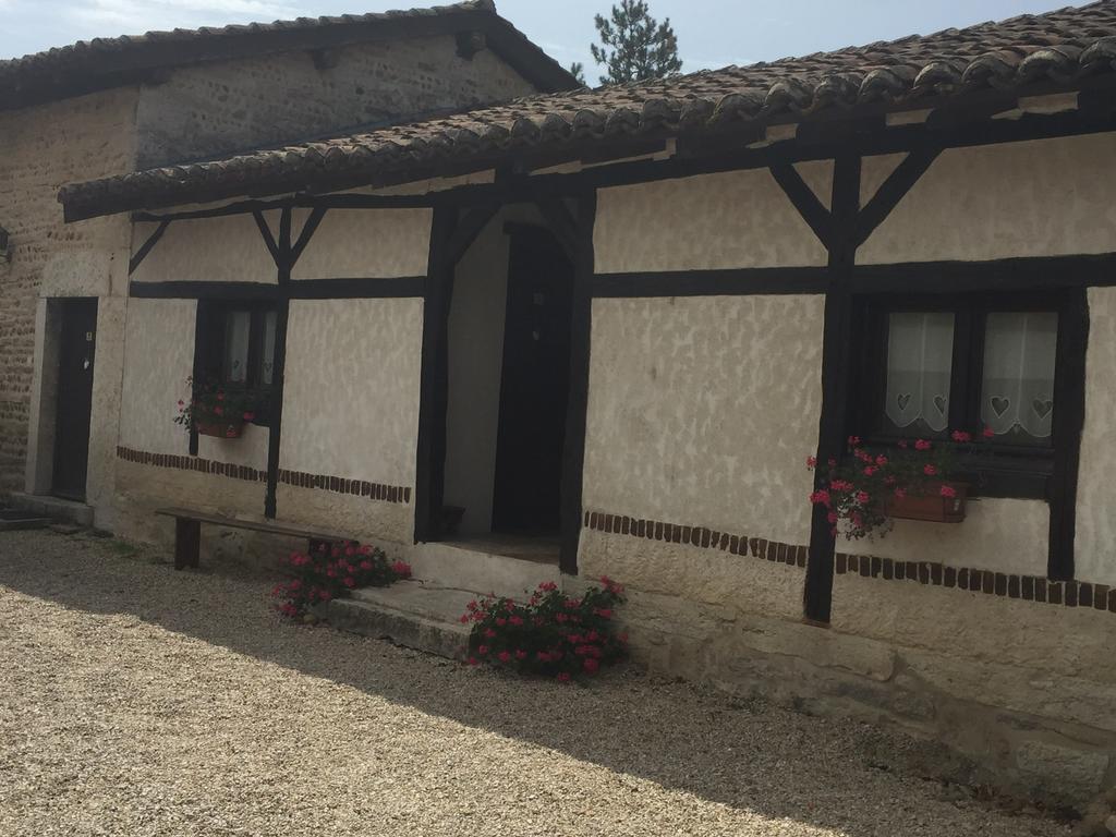 مبيت وإفطار فيارْيا Le Moulin De Champagne المظهر الخارجي الصورة